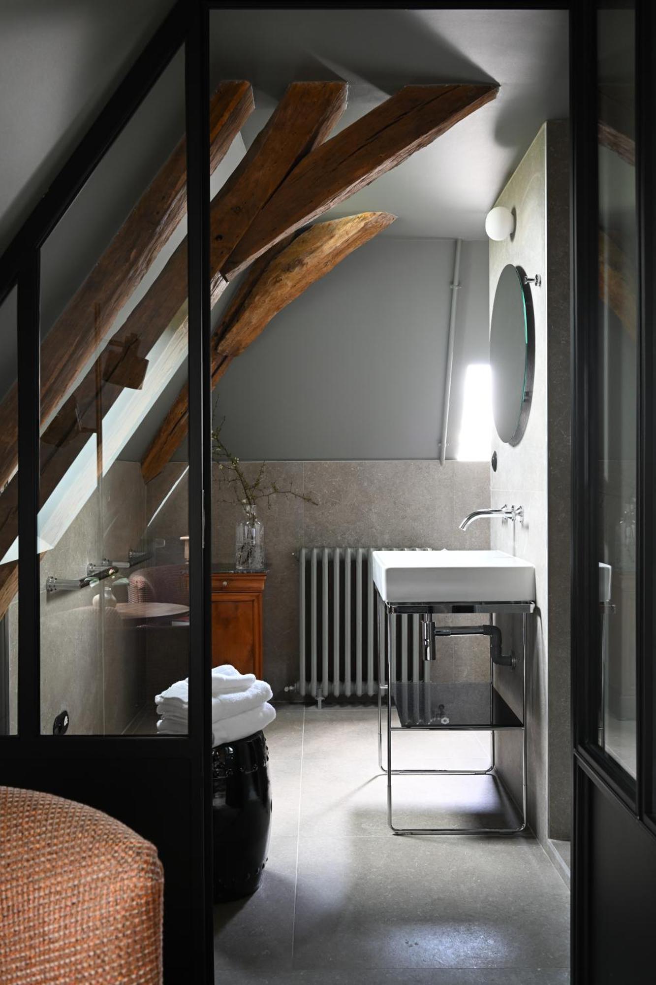 Hotel Les Pres Saint-Hilaire-le-Chatel Esterno foto